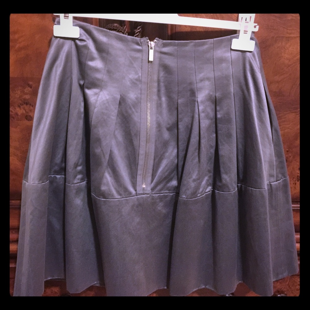BCBG PLEATED GUNMETAL SKIRT